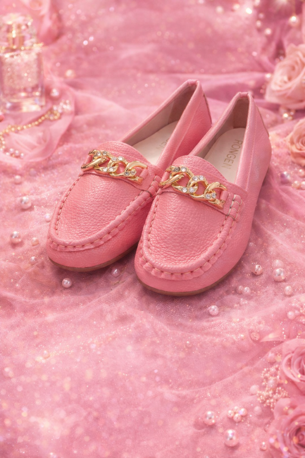 💗 Suiiit Pink Loafers
